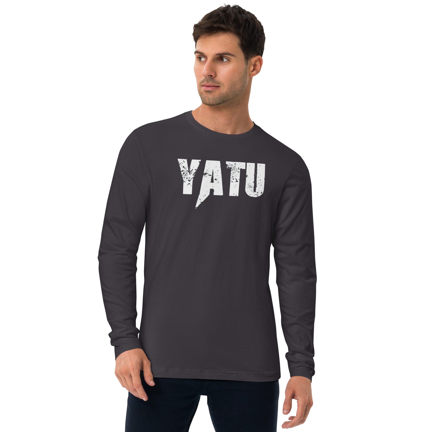 Yatu Long Sleeve Fitted Crew