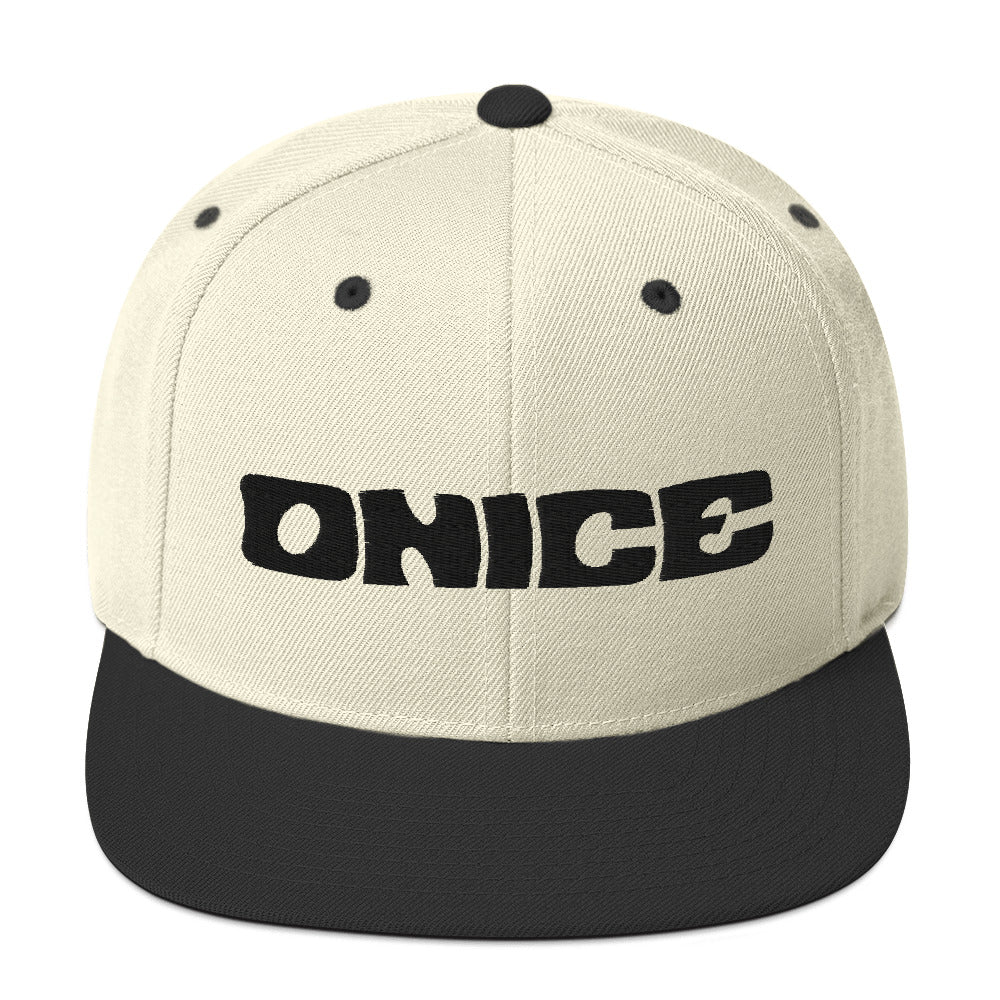 Gorra Onice snapback Bordada Natural Black