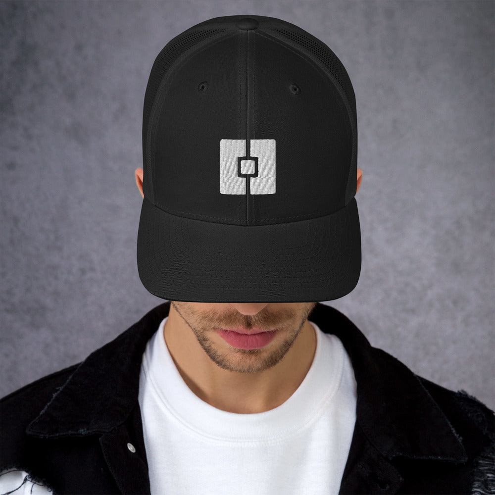 Gorra Culto Oculto tipo trucker