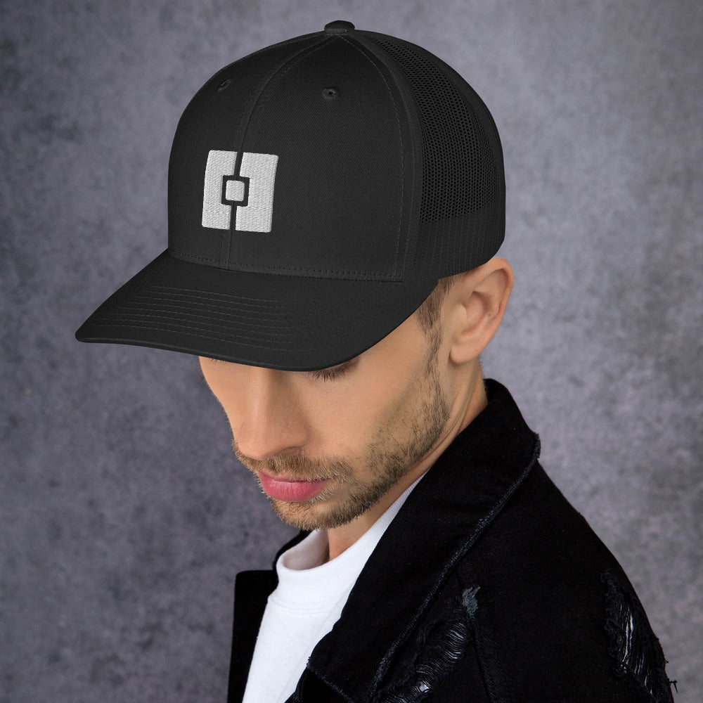 Gorra Culto Oculto tipo trucker
