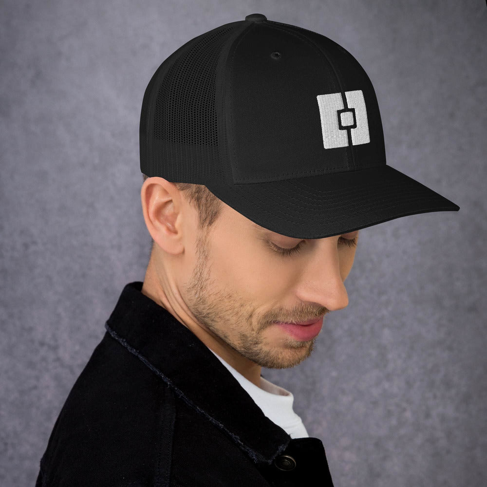Gorra Culto Oculto tipo trucker