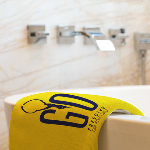 Freedive G0 Yellow Blue Bath Towel